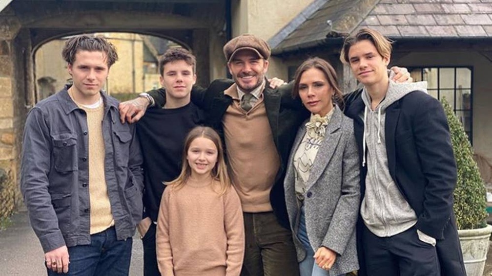 Choáng ngợp trước cách đón sinh nhật hoành tráng của gia đình Beckham - 1 Choáng ngợp trước cách đón sinh nhật hoành tráng của gia đình Beckham - 1