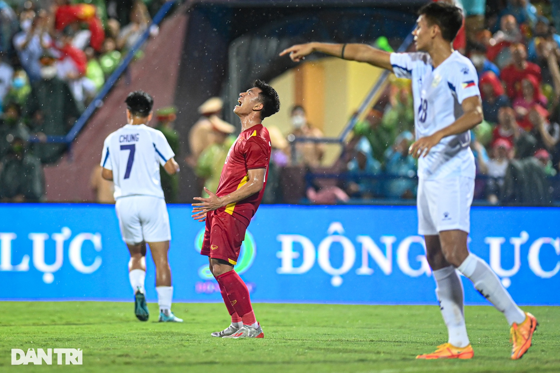 Cầu thủ Philippines phấn khích như giành HCV sau trận hòa U23 Việt Nam - 2