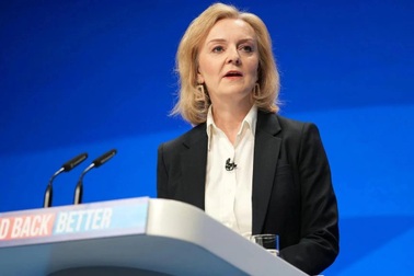 Anh ra "tối hậu thư" cho Pháp do tranh cãi quyền đánh bắt cá