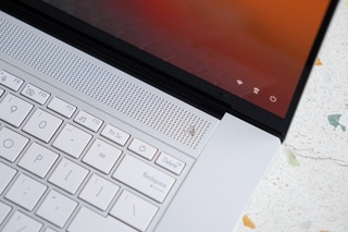 Đánh giá Asus Zenbook S16: Đối thủ của MacBook Air M4 15 inch - 7