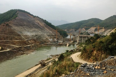 Hơn 50 hộ dân sống “lay lắt” bên công trình thủy điện nghìn tỷ