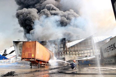 Vụ cháy cực lớn tại KCN Sóng Thần 2: Gần 20.000 m2 nhà xưởng bị thiêu rụi