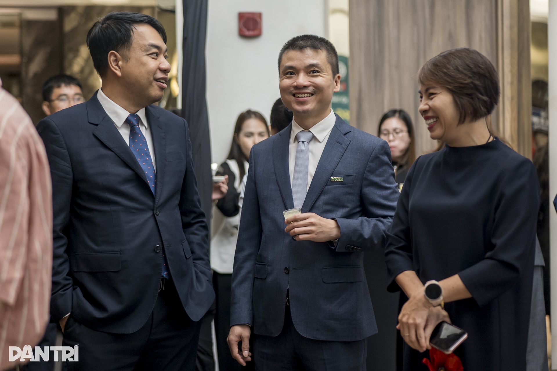 Toàn cảnh hội thảo “Thực thi ESG bằng AI, doanh nghiệp cần làm gì?” ở TPHCM - 9 Toàn cảnh hội thảo “Thực thi ESG bằng AI, doanh nghiệp cần làm gì?” ở TPHCM - 9