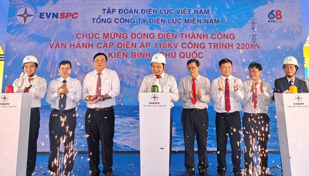 Đóng đường dây điện 220kV vượt biển trên không dài nhất thế giới - 1 Đóng đường dây điện 220kV vượt biển trên không dài nhất thế giới - 1