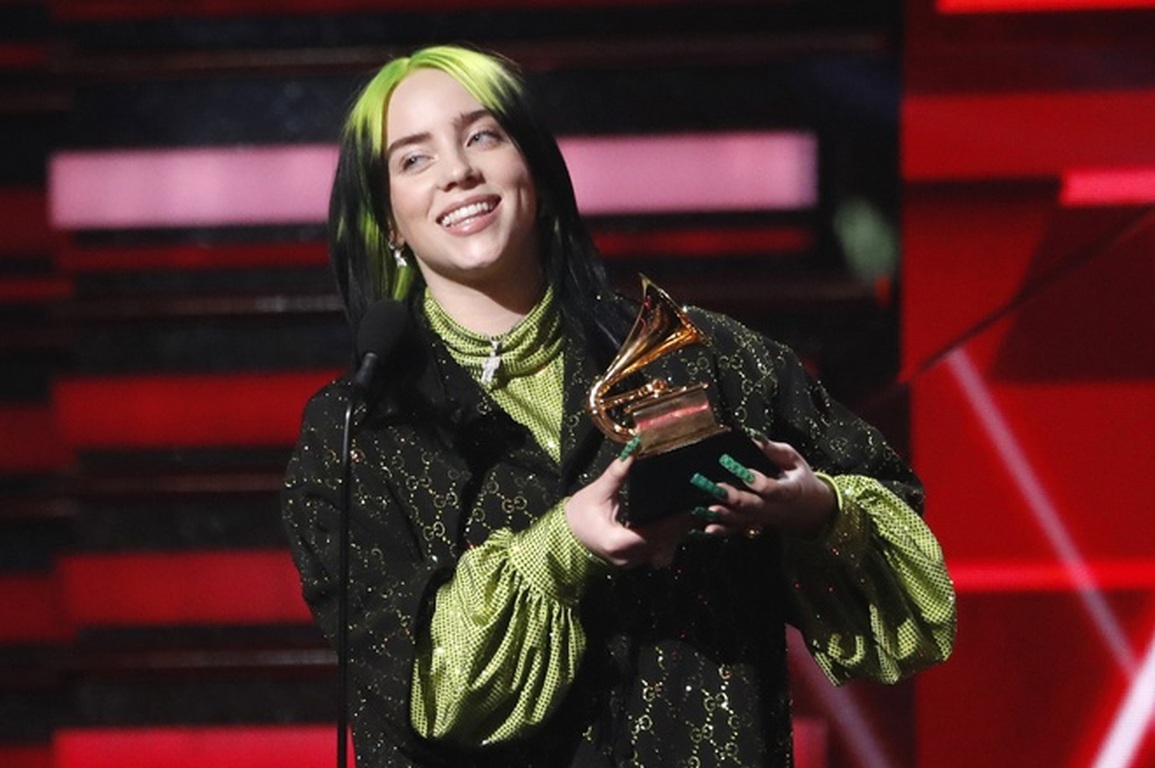 Sao giành giải Grammy Billie Eilish dừng hát khi khán giả ngất xỉu - 2 Sao giành giải Grammy Billie Eilish dừng hát khi khán giả ngất xỉu - 2