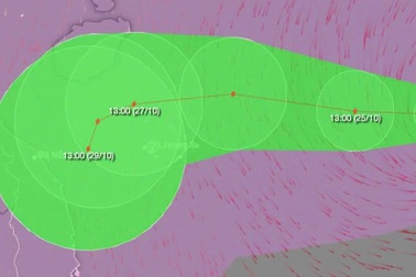 Trà Mi trở thành cơn bão số 6, dự báo tăng 2 cấp