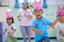 Trường hợp giáo viên có thể nghỉ hưu sớm 5 tuổi không bị trừ tỷ lệ lương