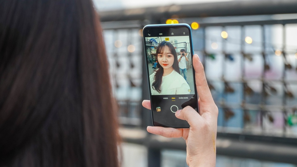 Trải nghiệm Realme 7i: hiệu năng tốt, đáng tiếc ở màn hình - 8 Trải nghiệm Realme 7i: hiệu năng tốt, đáng tiếc ở màn hình - 8