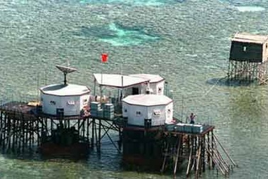 Giám đốc tình báo Mỹ: Trung Quốc mở rộng các tiền đồn trên Biển Đông