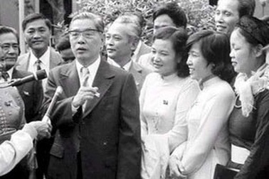 “Những việc cần làm ngay” còn nóng tới hôm nay