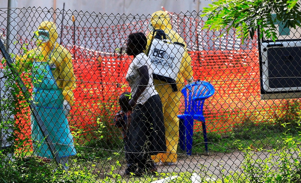 Dịch Ebola bùng phát ở Uganda: 109 ca nhiễm, 30 người tử vong - 1 Dịch Ebola bùng phát ở Uganda: 109 ca nhiễm, 30 người tử vong - 1