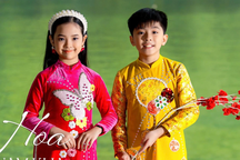 Quán quân Đại sứ Áo dài Trẻ em Việt Nam quảng bá cảnh đẹp Tràng An