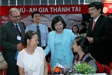 Học bổng và Cho vay du học bậc Cử nhân của ĐH Quốc gia Singapore (NUS) tại Đà Nẵng - TPHCM - Hà Nội