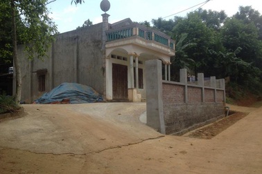 2 tử tù trốn trại lấy xe máy của người thân bỏ trốn