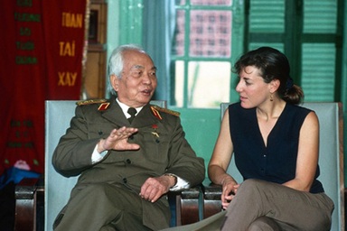 Nhà báo Mỹ và hành trình trở về đầy xúc cảm tại Điện Biên Phủ