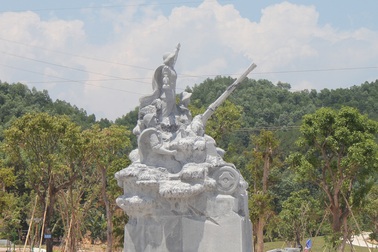 Về lại tọa độ lửa Truông Bồn