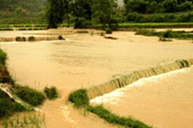 8 người chết và mất tích vì mưa lũ ở Bắc Kạn