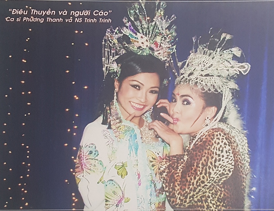 Nhiều nghệ sĩ xúc động nhìn lại ký ức qua triển lãm sân khấu - 20