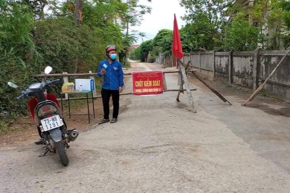 Shipper xanh vừa đi chợ vừa giúp dân tiêu thụ nông sản - 5 Shipper xanh vừa đi chợ vừa giúp dân tiêu thụ nông sản - 5