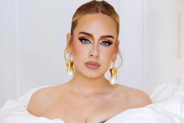 Màn lột xác đáng kinh ngạc của Adele trong 6 năm "ở ẩn"