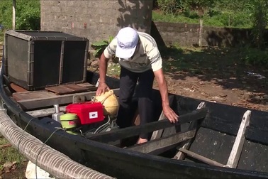 Ngư dân Quảng Trị sắm ngư lưới cụ, nâng cấp máy móc để tiếp tục bám biển