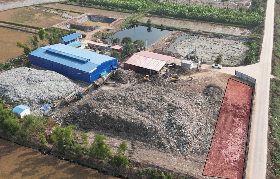 Kỳ 1: Bãi rác lộ thiên đe dọa vùng nuôi rươi ở Hải Phòng - 15 Kỳ 1: Bãi rác lộ thiên đe dọa vùng nuôi rươi ở Hải Phòng - 15
