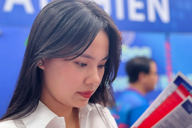 Nhiều trường từ chối học bạ, quyền Hiệu trưởng tuyên bố: "Chúng tôi tuyển!"