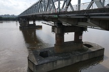 Hà Nội: Nhìn từ trên cao cây cầu huyết mạch đang được kiến nghị sửa chữa