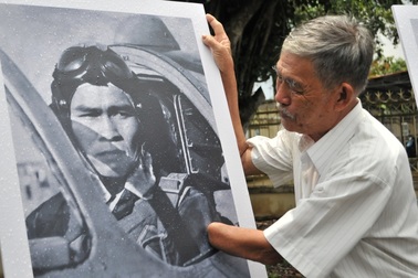 Lễ viếng Anh hùng, Đại tá phi công Nguyễn Văn Bảy tại quê nhà Đồng Tháp