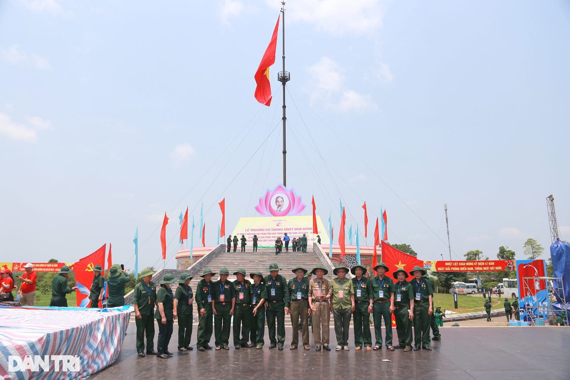 Đôi bờ Hiền Lương - Vĩ tuyến 17 rực rỡ trước ngày hội thống nhất - 6 Đôi bờ Hiền Lương - Vĩ tuyến 17 rực rỡ trước ngày hội thống nhất - 6