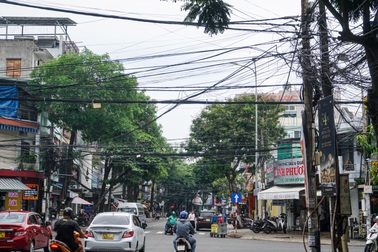 Đà Nẵng cải tạo 4 tuyến đường trung tâm giăng đầy "mạng nhện"