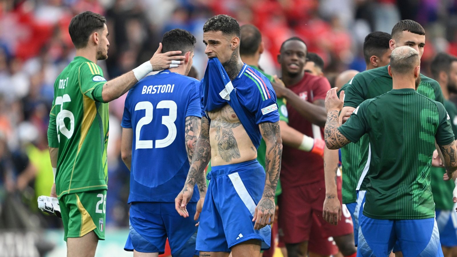 Italy trở thành cựu vô địch Euro và sự lập dị vô duyên của HLV Spalletti - 4