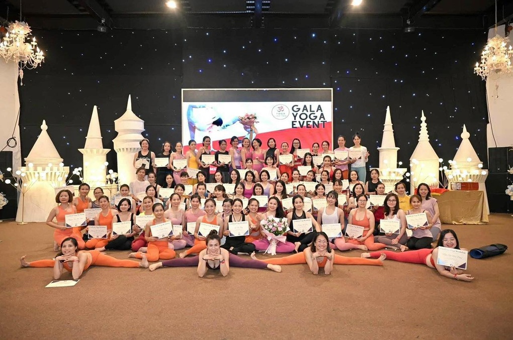 Tham gia khóa đào tạo huấn luyện viên cùng trung tâm Yoga Luna Thái - 2 Tham gia khóa đào tạo huấn luyện viên cùng trung tâm Yoga Luna Thái - 2