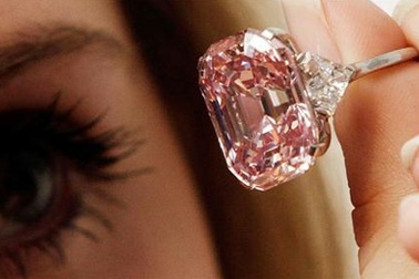 Người giàu Trung Quốc “khát” kim cương hồng