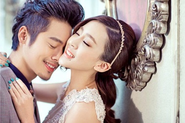 Cặp đôi tuyển người quay cảnh ân ái đêm tân hôn