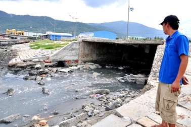 Nhận giải thưởng “Thành phố môi trường” mà để ô nhiễm kéo dài!?