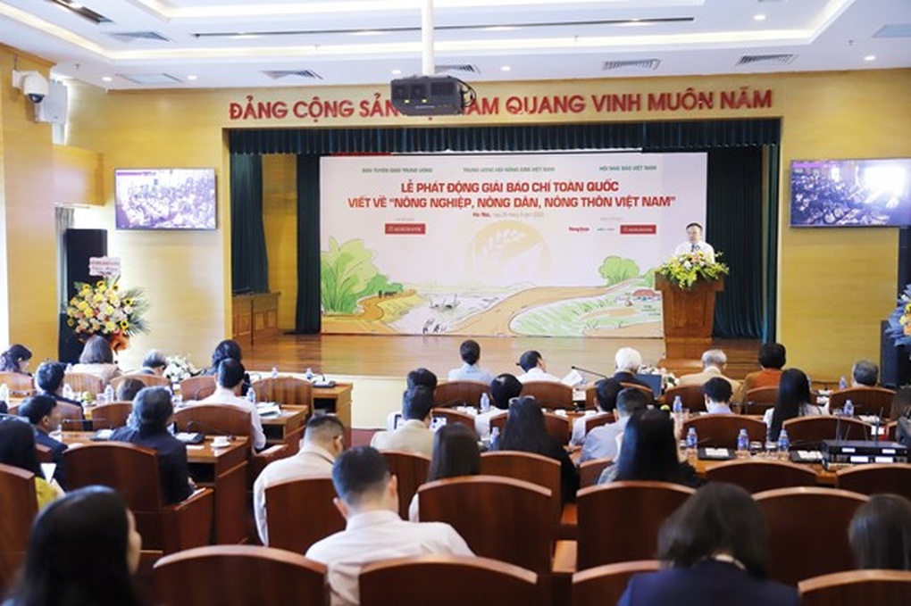 Phát động Giải báo chí toàn quốc về nông nghiệp, nông dân, nông thôn - 1 Phát động Giải báo chí toàn quốc về nông nghiệp, nông dân, nông thôn - 1