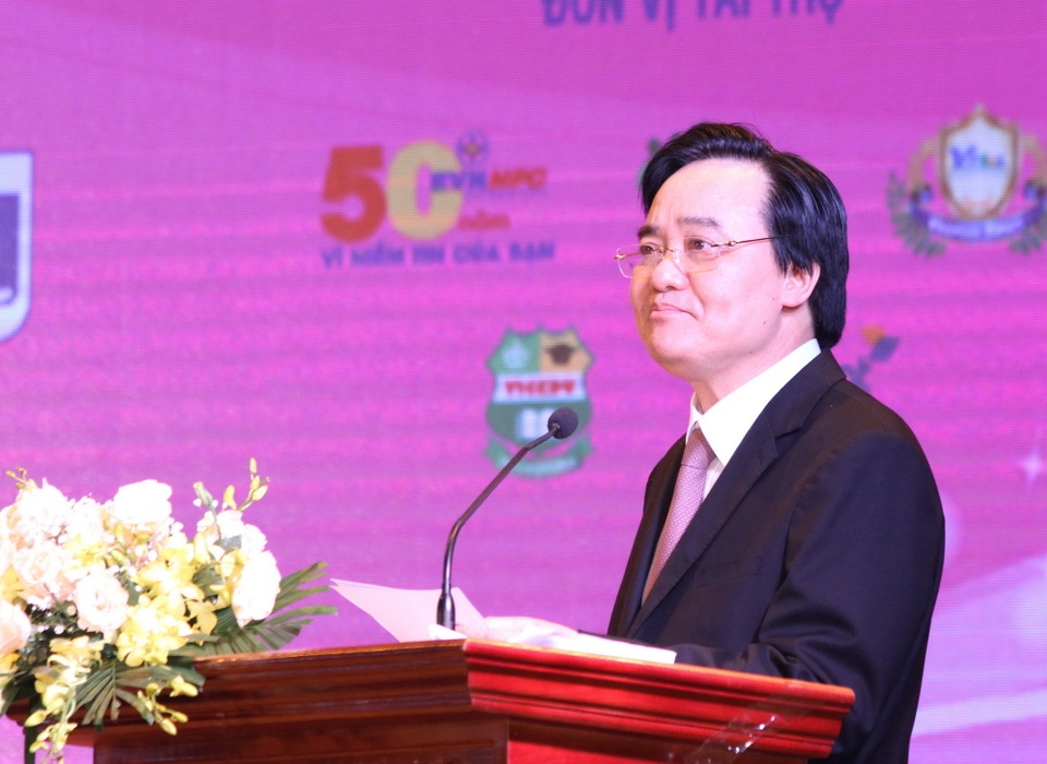3 học sinh, giáo viên đoạt giải nhất cuộc thi “Tuổi trẻ học tập và làm theo tư tưởng, đạo đức, phong cách Hồ Chí Minh” - 2 3 học sinh, giáo viên đoạt giải nhất cuộc thi “Tuổi trẻ học tập và làm theo tư tưởng, đạo đức, phong cách Hồ Chí Minh” - 2