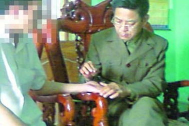 Uống thuốc nam để sinh con trai: Chỉ là trò lừa!