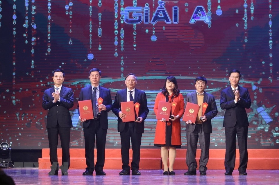 20h tối nay trao giải Giải thưởng Sách Quốc gia lần thứ 3 - 1 20h tối nay trao giải Giải thưởng Sách Quốc gia lần thứ 3 - 1