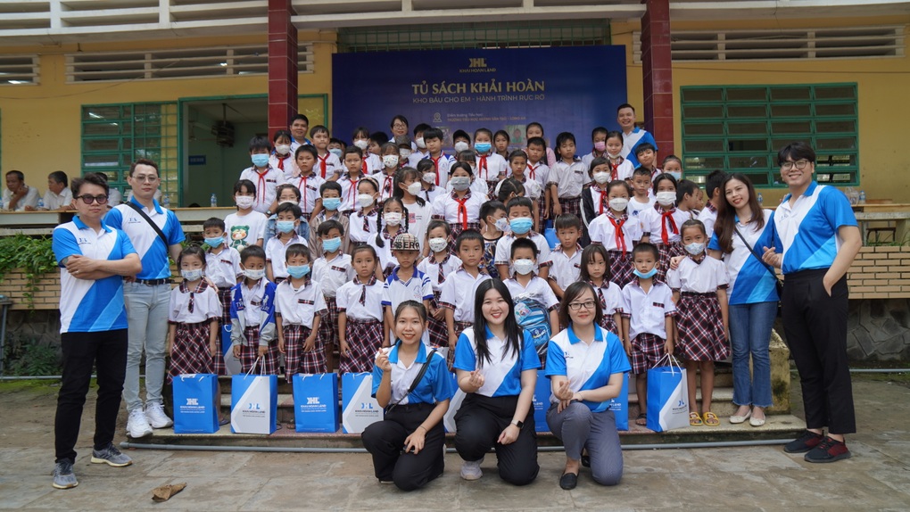 Chủ tịch Khải Hoàn Land và những dự án cộng đồng ý nghĩa - 2 Chủ tịch Khải Hoàn Land và những dự án cộng đồng ý nghĩa - 2