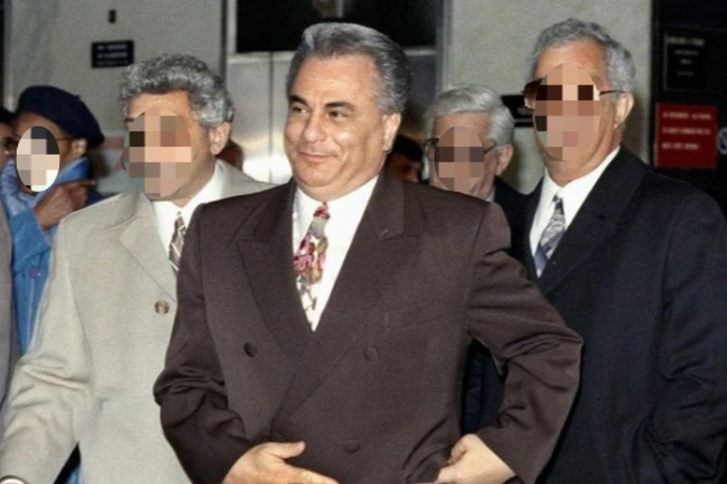 Nước cờ mạo hiểm của công tố viên khi hợp tác với sát thủ mafia - 1 Nước cờ mạo hiểm của công tố viên khi hợp tác với sát thủ mafia - 1