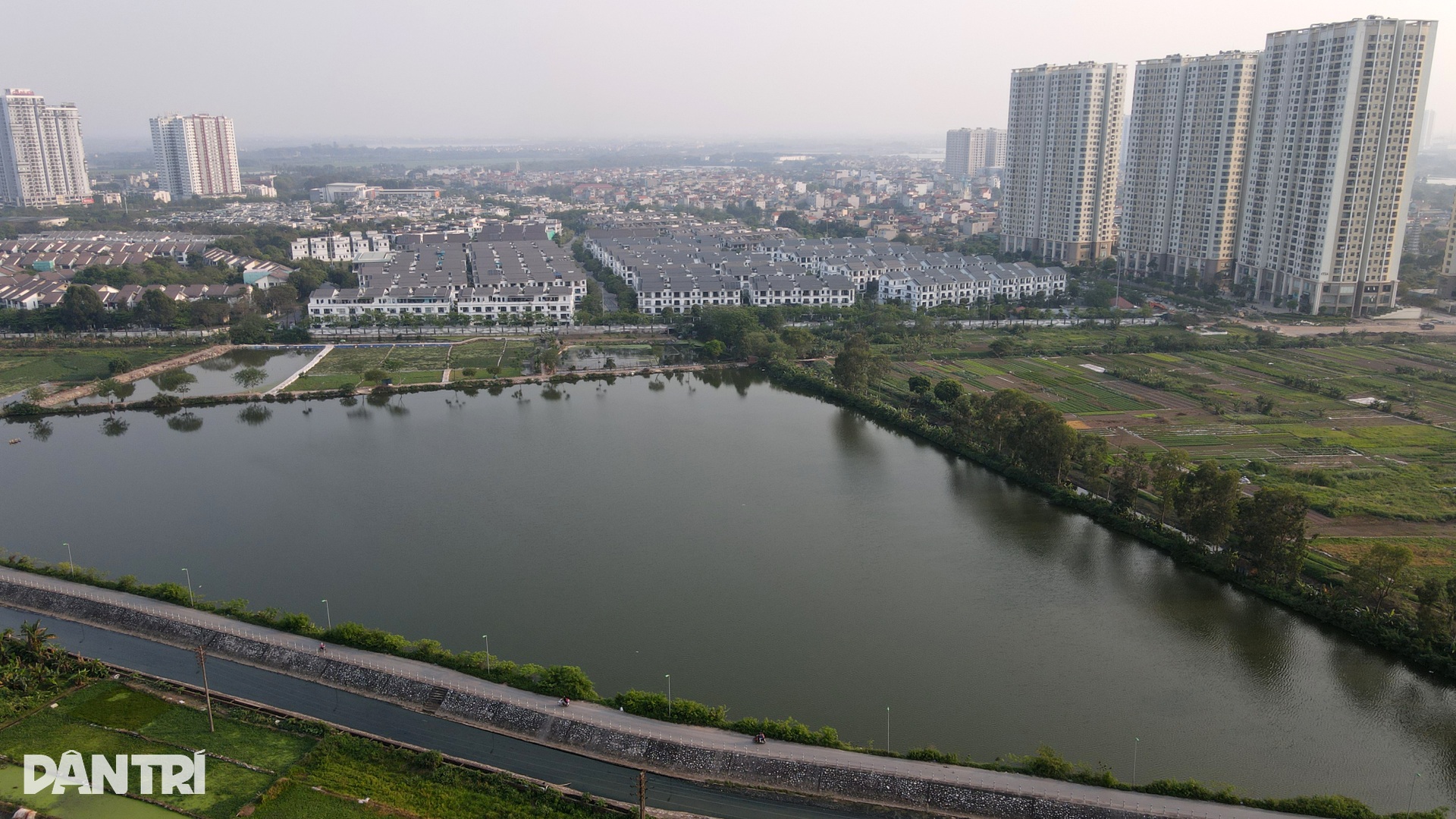 Cận cảnh siêu đô thị hiện đại nằm trên giấy của Tân Hoàng Minh - 5 Cận cảnh siêu đô thị hiện đại nằm trên giấy của Tân Hoàng Minh - 5