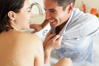 Xuề xòa trong chuyện ân ái “đối tác” dễ nhàm chán