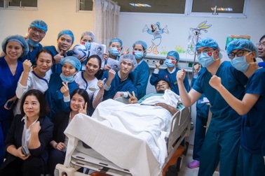 Cầu thủ Nguyễn Xuân Son được phẫu thuật thành công tại BV Vinmec