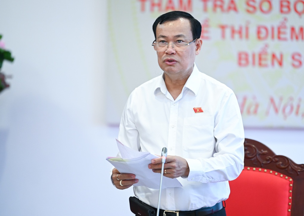 Ủy ban Quốc phòng và An ninh thẩm tra sơ bộ việc đấu giá biển số ô tô - 1 Ủy ban Quốc phòng và An ninh thẩm tra sơ bộ việc đấu giá biển số ô tô - 1