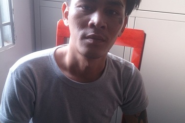 Bắt 2 nhóm "chăn dắt" gái bán dâm