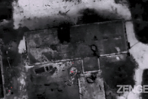 Ukraine đăng video "ném bom phá hủy căn cứ Nga"