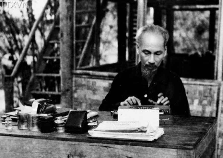 Журналистское образование: столетие меняющегося мышления - 1 Đào tạo báo chí: Một thế kỷ thay đổi tư duy - 1