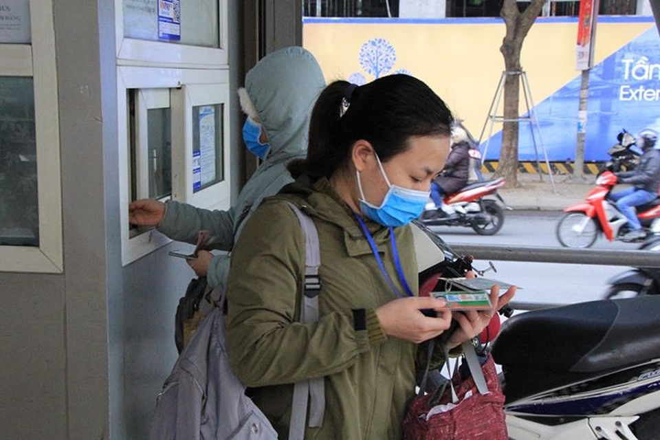 Hình ảnh khẩu trang đi muôn nơi giữa đại dịch Corona - 14 Hình ảnh khẩu trang đi muôn nơi giữa đại dịch Corona - 14